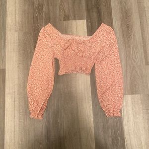 Cropped long sleeve top